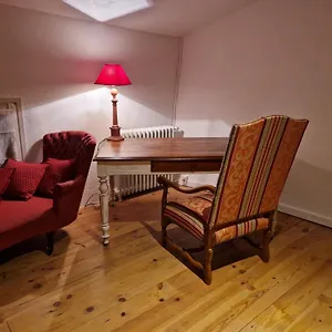 Charmante Petite Grange Hébergement de vacances Nalzen